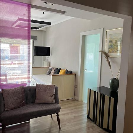 Chic & Cozy Apartment 塞萨洛尼基 外观 照片