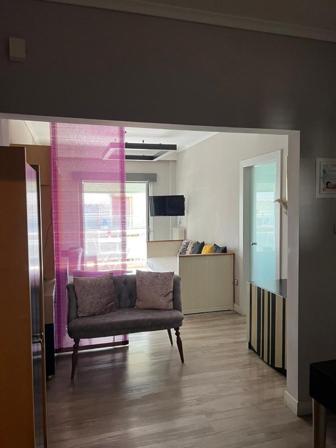 Chic & Cozy Apartment 塞萨洛尼基 外观 照片