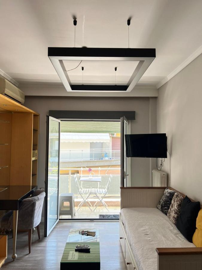 Chic & Cozy Apartment 塞萨洛尼基 外观 照片