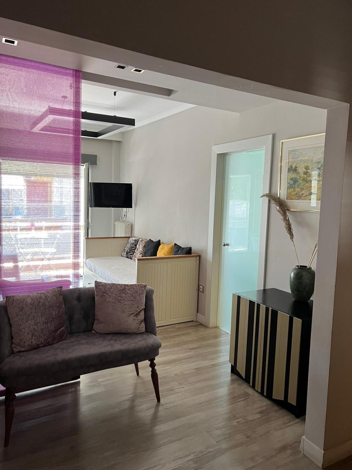 Chic & Cozy Apartment 塞萨洛尼基 外观 照片