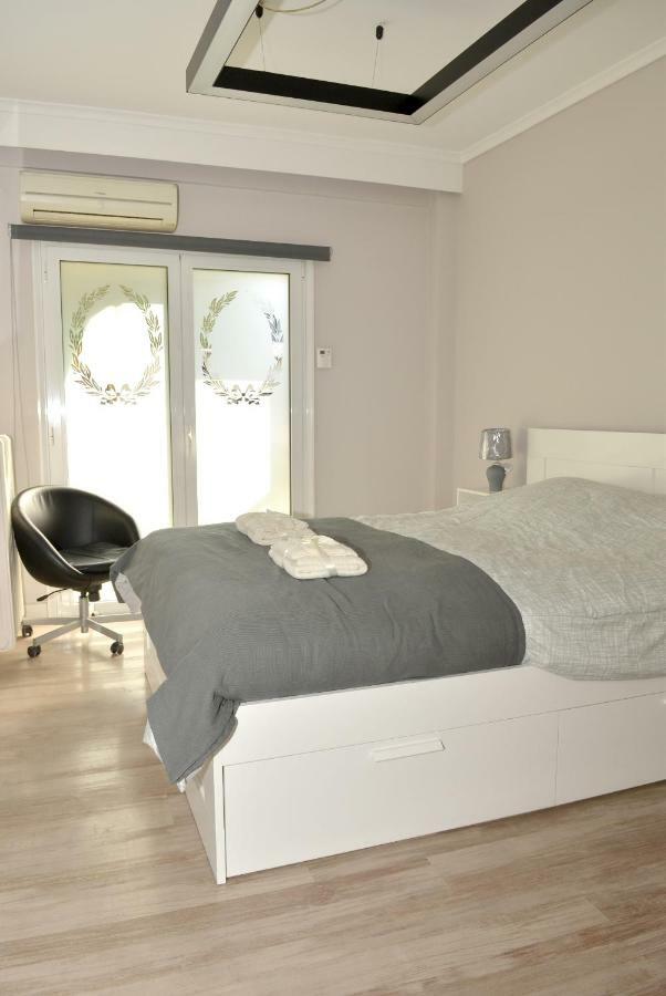 Chic & Cozy Apartment 塞萨洛尼基 外观 照片